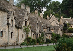 cotswold village of hook norton